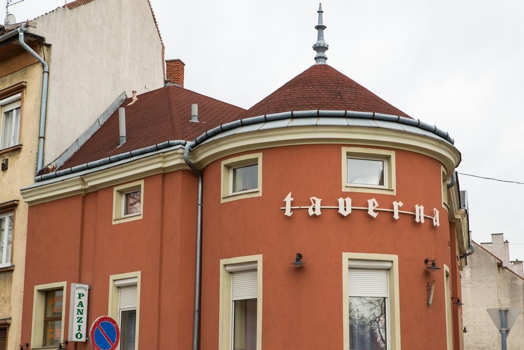 Taverna Panzio Sopron Eksteriør bilde