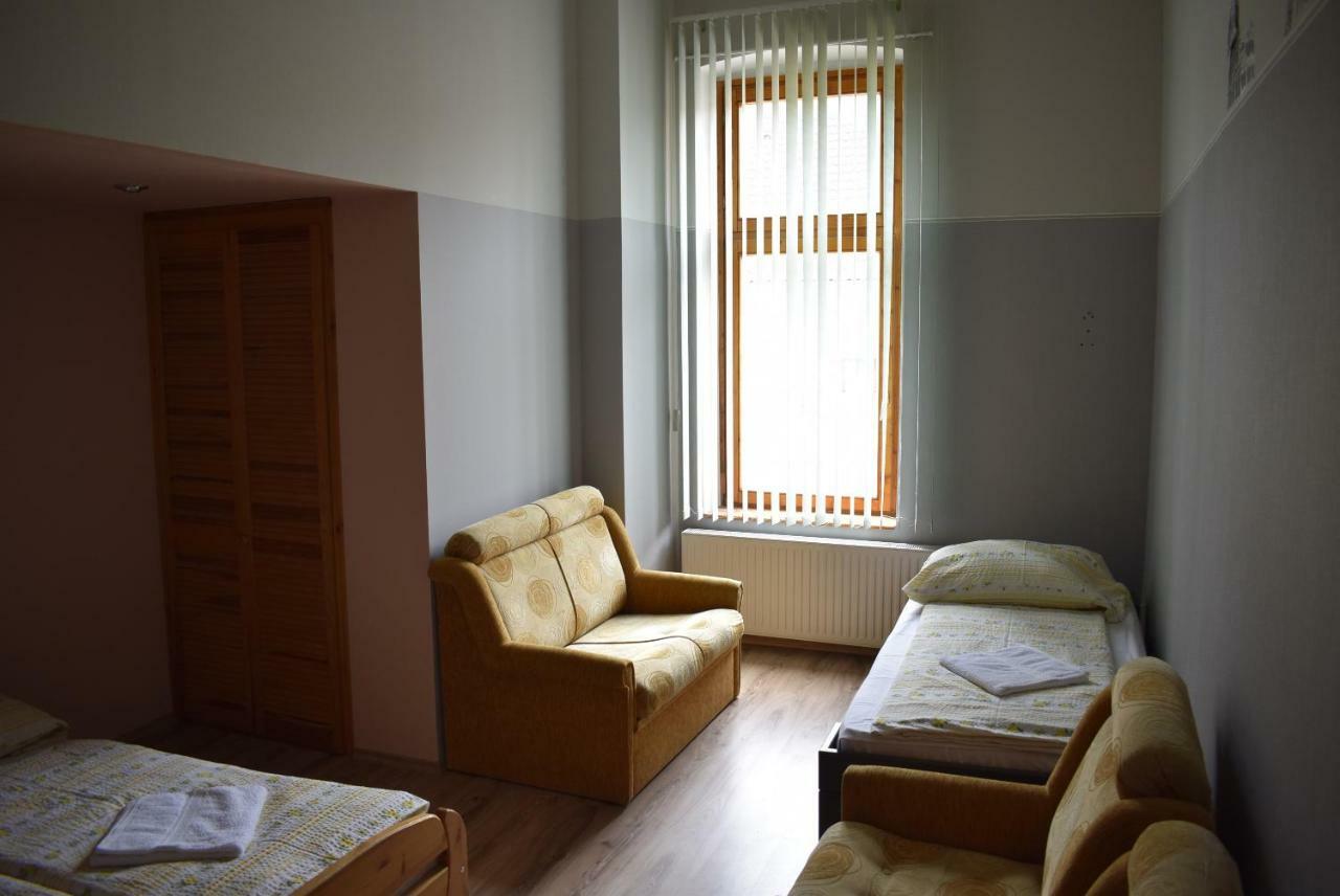 Taverna Panzio Sopron Eksteriør bilde